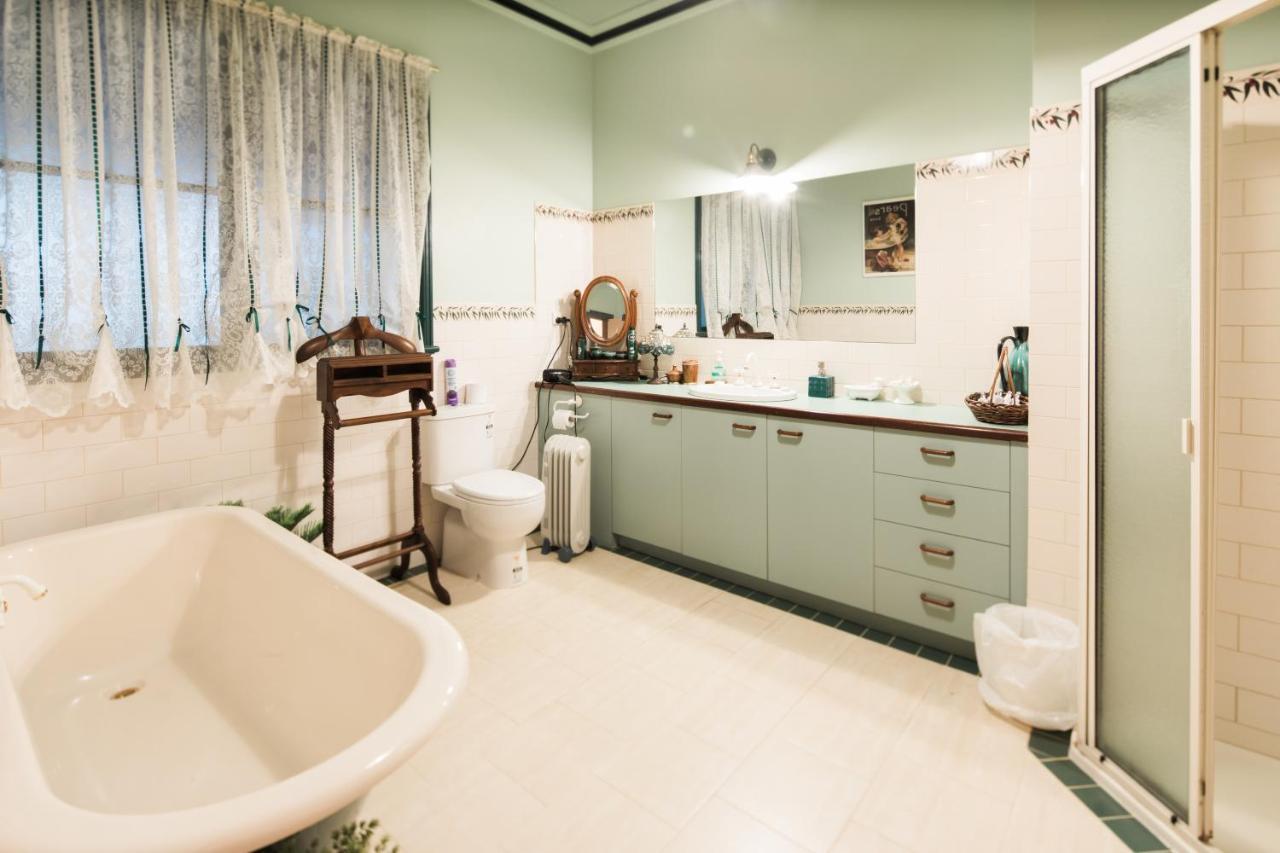 קלוראמה Rustic Refuge Guesthouse מראה חיצוני תמונה